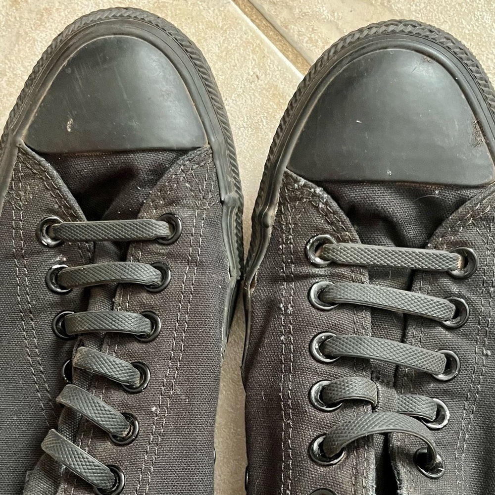 All black Converse